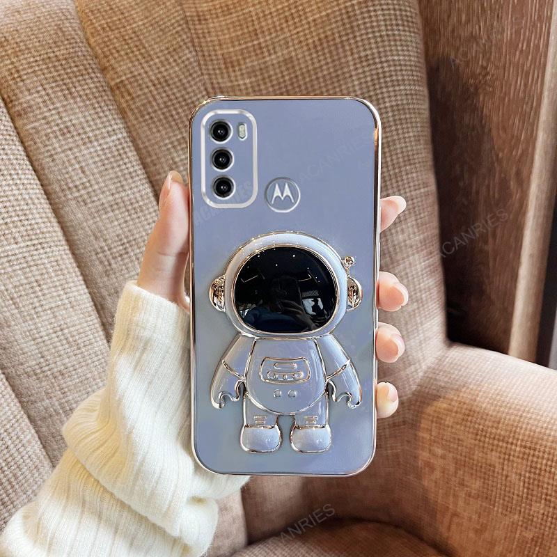 Deksel til Motog60 Astronaut Holder Luxury Plating Case For Motorola Moto G60 G50 G30 G20 G10 G22 G52 G9 Play E7 Plus Silicone Stand Cover